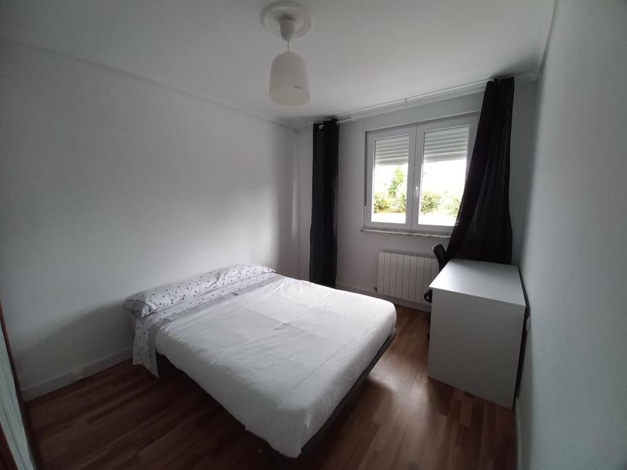 Apartamento En Santander Soleado Y Con Terraza. 외부 사진
