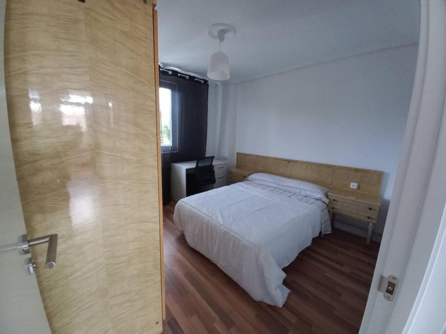 Apartamento En Santander Soleado Y Con Terraza. 외부 사진